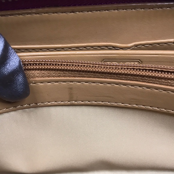 Coach Darcy Patent Leather Accordion Zip Wallet - Picture 13 of 14